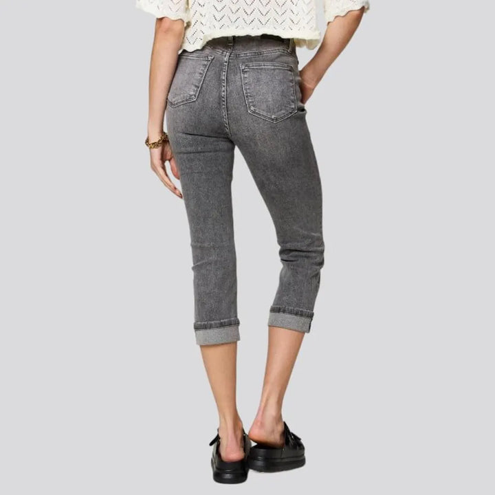 Folded-hem women's vintage jeans