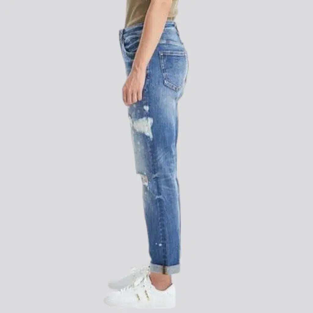 Highly-stretchy distressed jeans
 for ladies