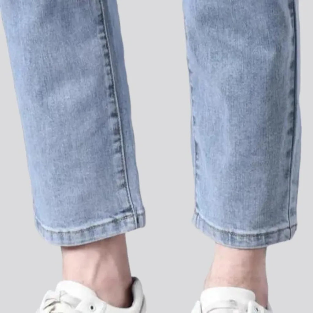 Ankle-length men's thin jeans