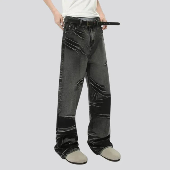 Street style faded mid-rise men's jeans