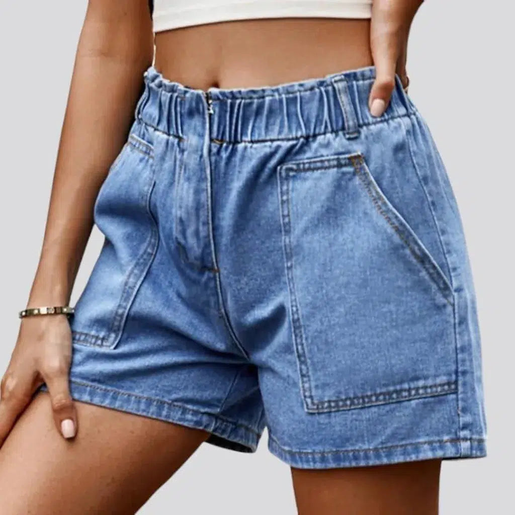 90s light-wash jean shorts
 for ladies