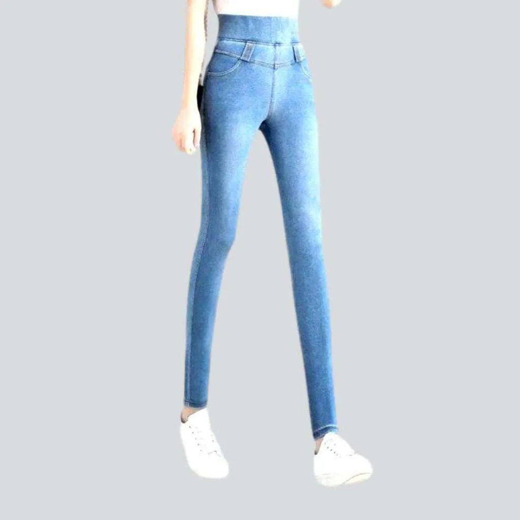 Stonewashed women's casual jeans