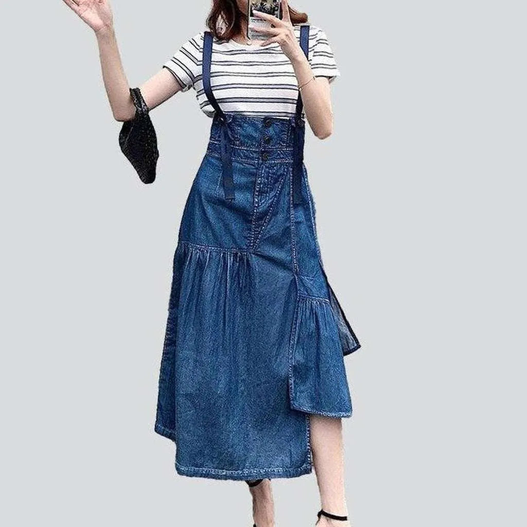Fashionable long denim skirt