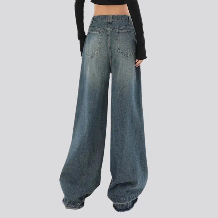 Floor-length baggy jeans
 for women