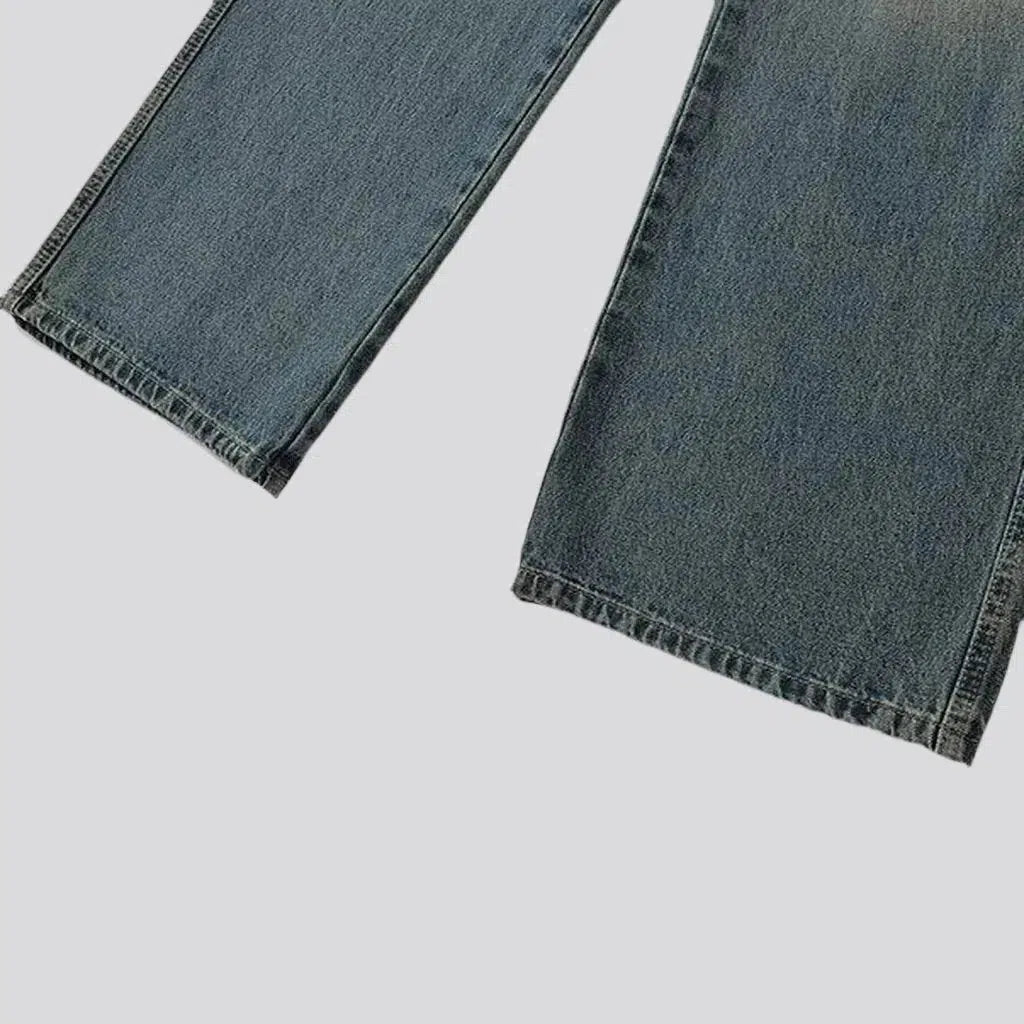 Floor-length high-waist jeans
 for ladies