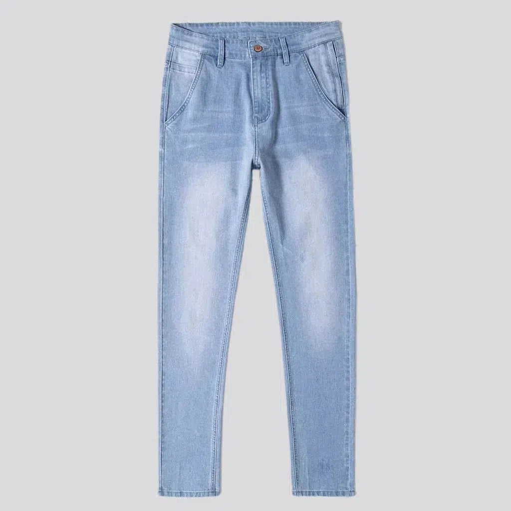Tapered men's jeans