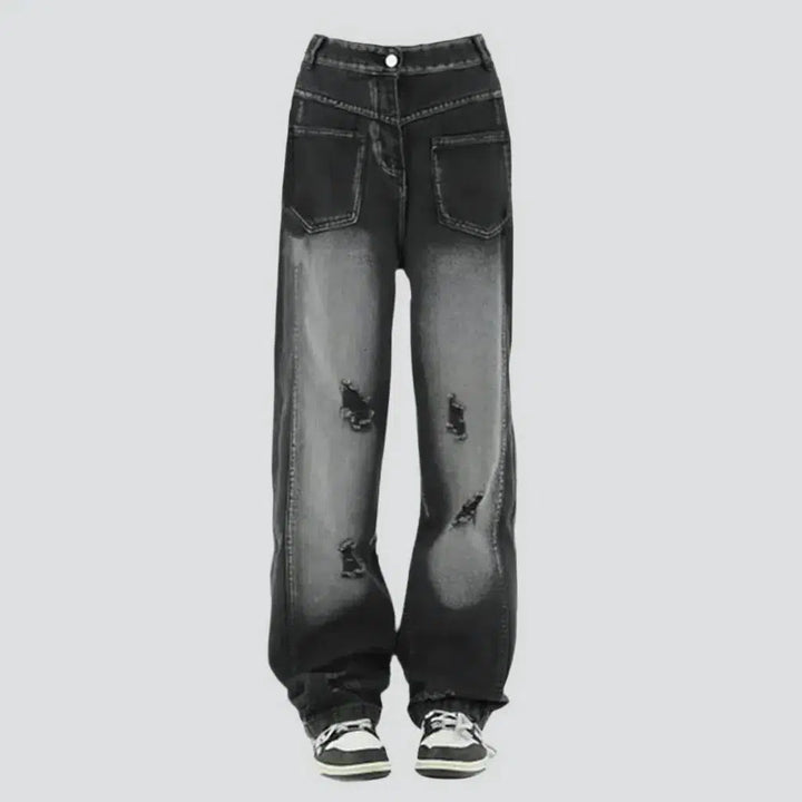 Distressed mid-waist jeans