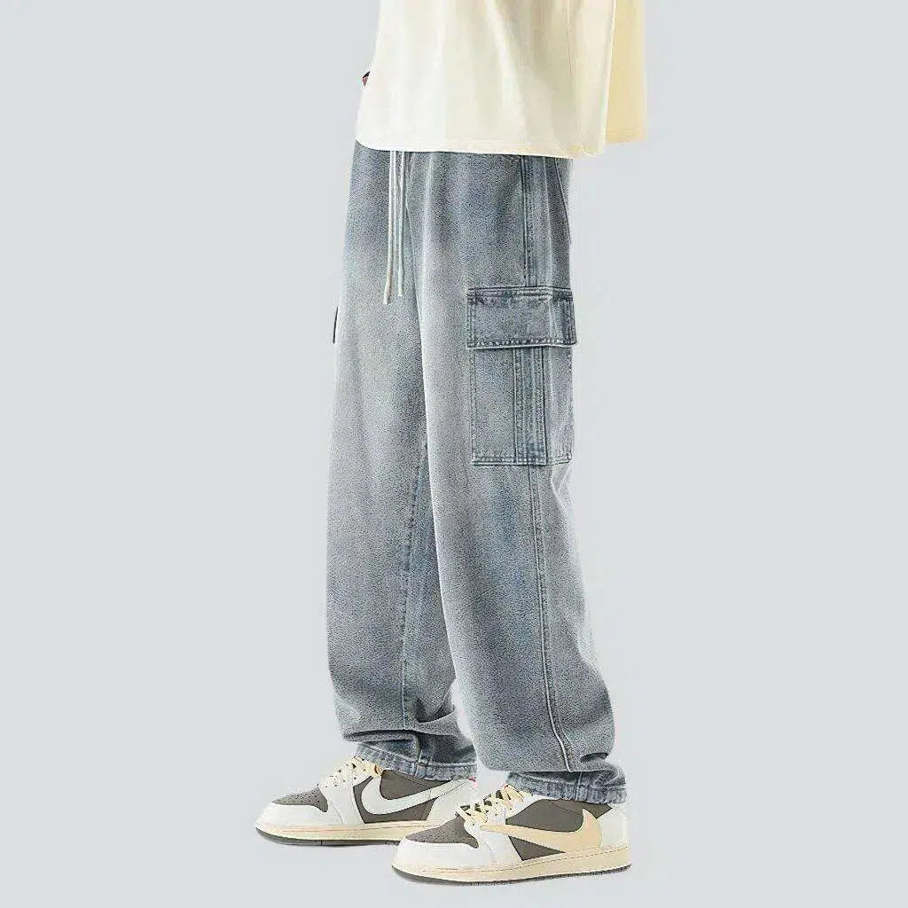 High-waist baggy jeans
 for men