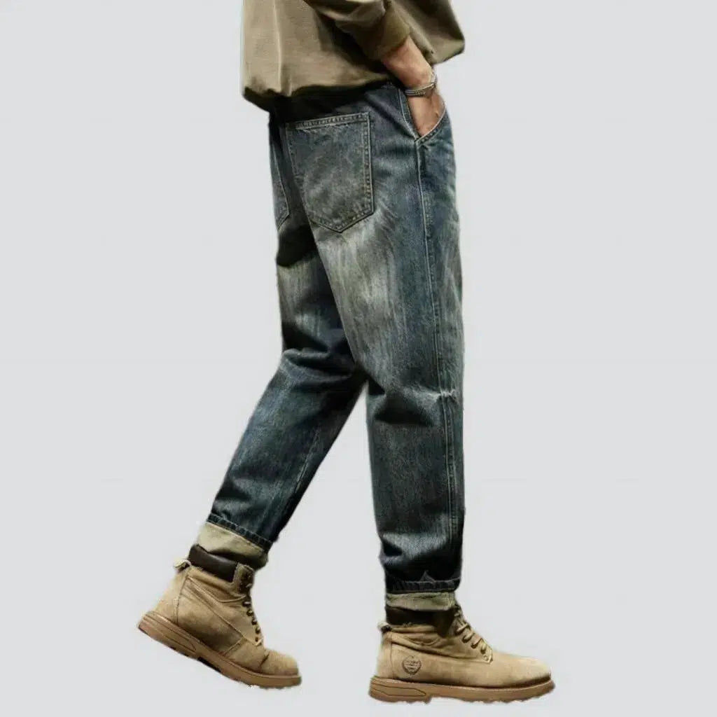 Dark-wash men's fashion jeans