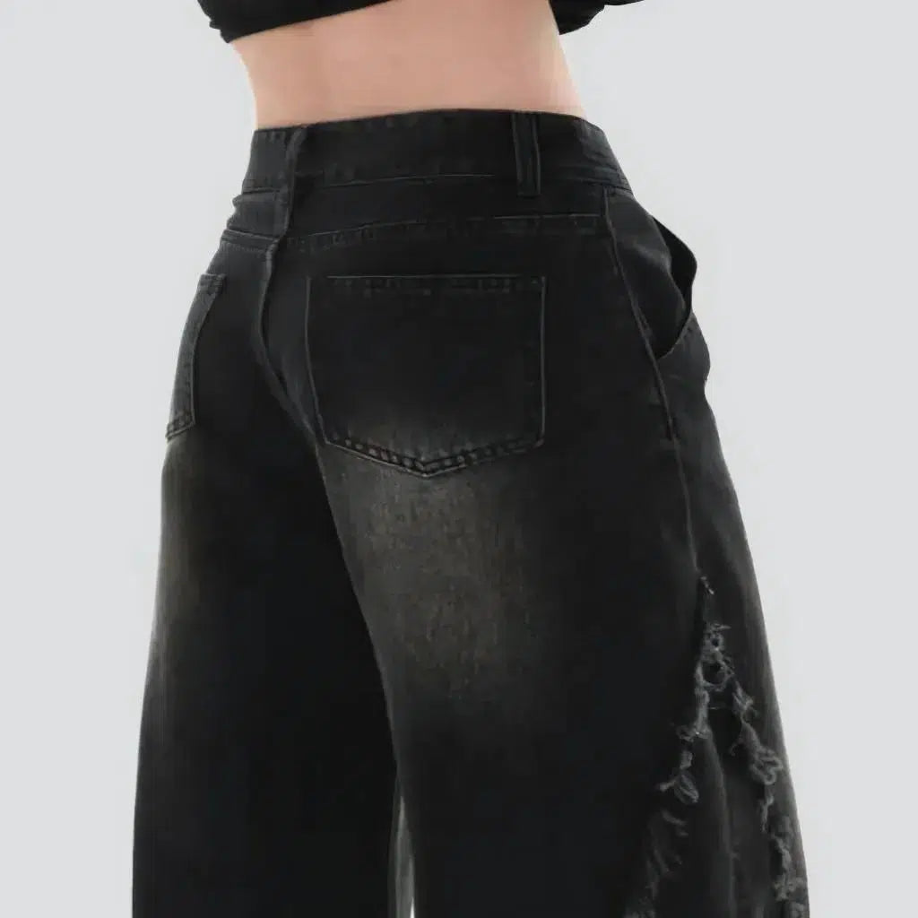 Mid-waist sanded jeans
 for women