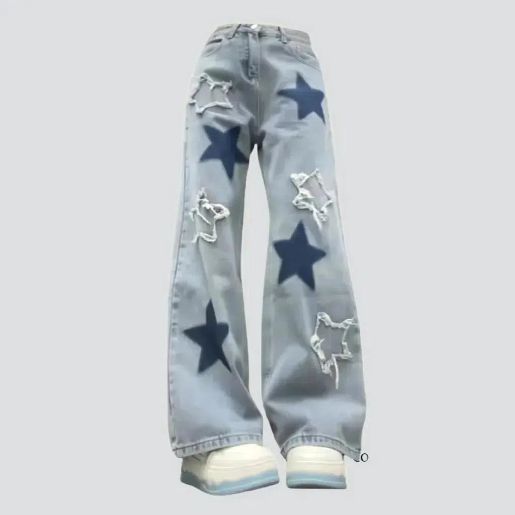 Light-wash embroidered jeans
 for women