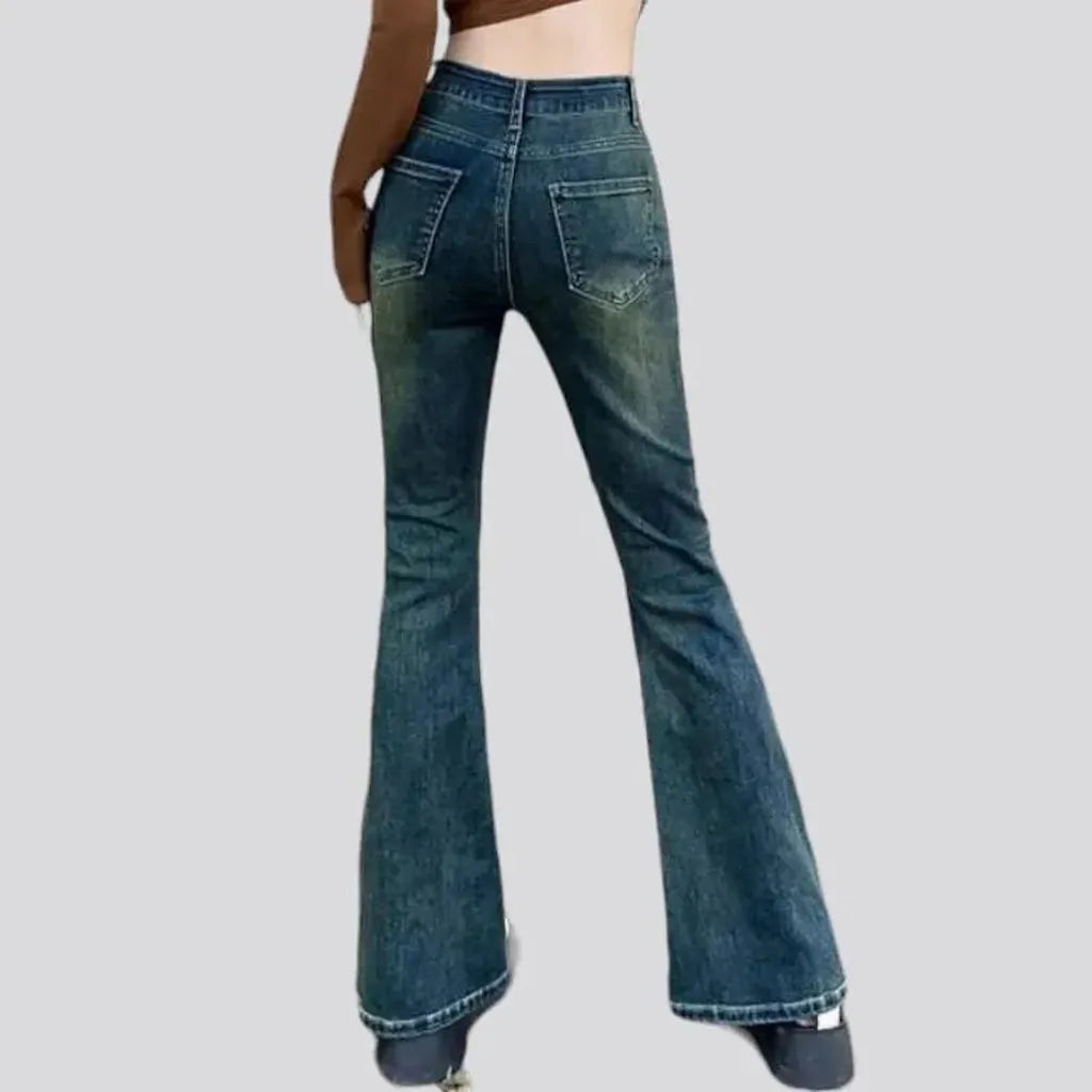 Vintage women's dark-wash jeans