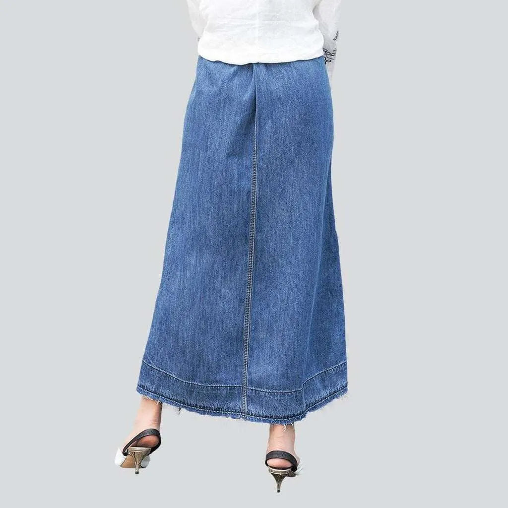 Long buttoned denim skirt
