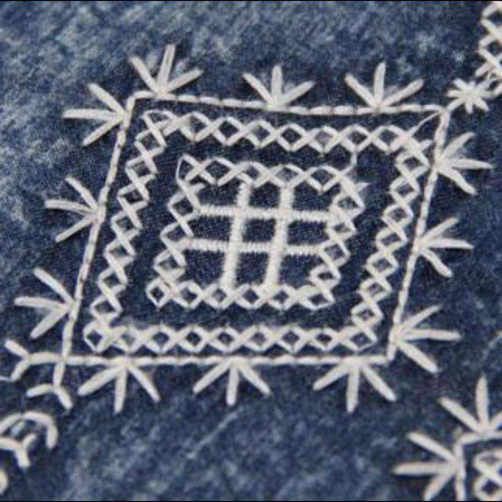 Ornament embroidery long denim dress