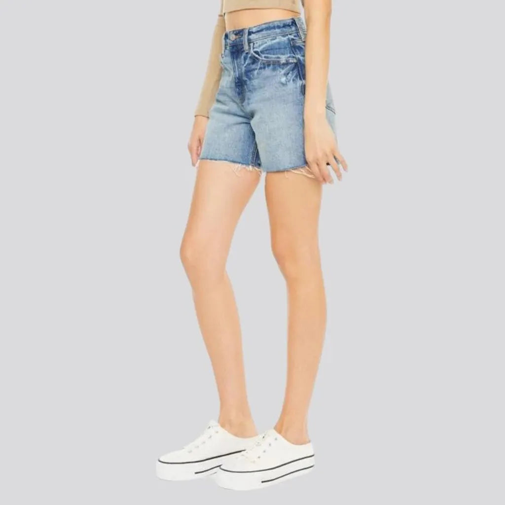 Raw-hem high-waist denim shorts for ladies