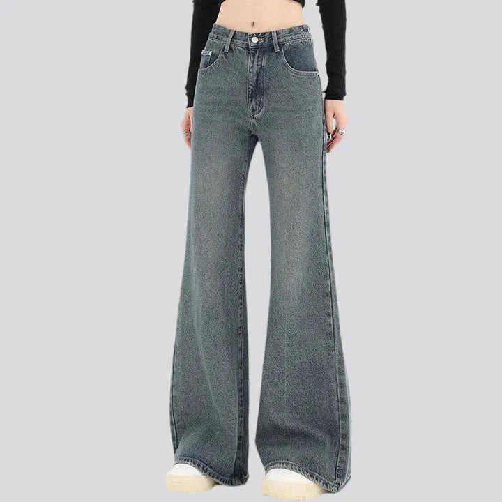 Bootcut street jeans
 for ladies