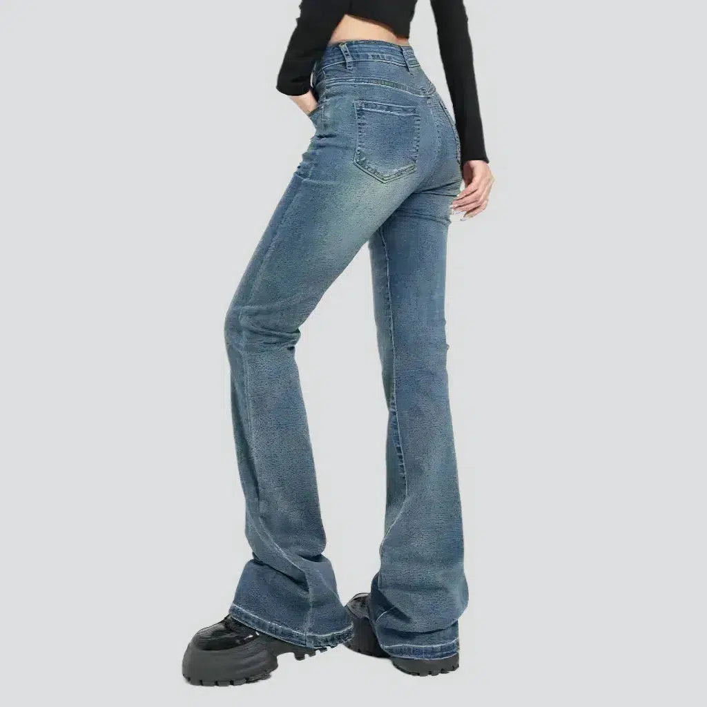 Bootcut sanded jeans
 for ladies