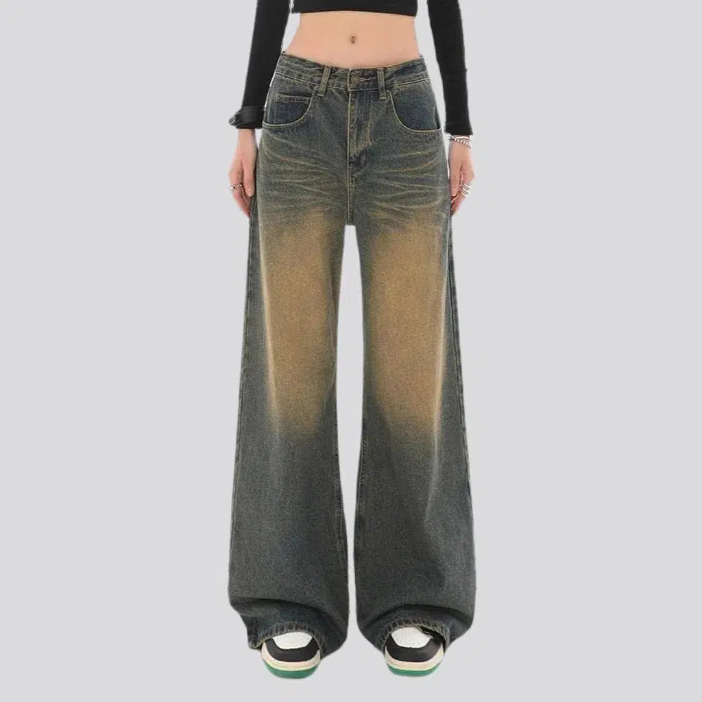 Baggy whiskered jeans
 for ladies