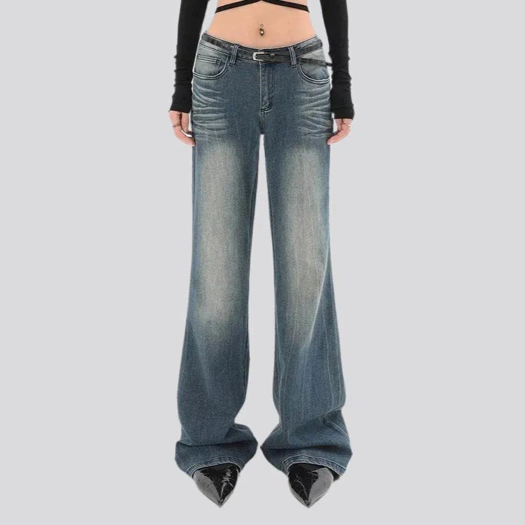 bootcut, vintage, sanded, whiskered, medium wash, floor-length, low-waist, 5-pocket, zipper-button, women's jeans | Jeans4you.shop