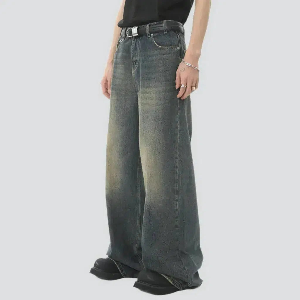 Floor-length men's sanded jeans