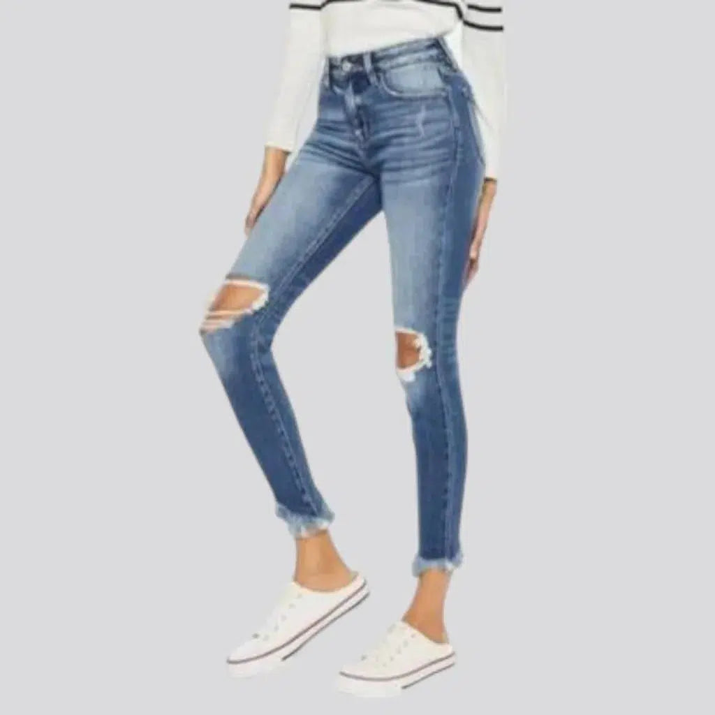 Skinny women's raw-hem jeans