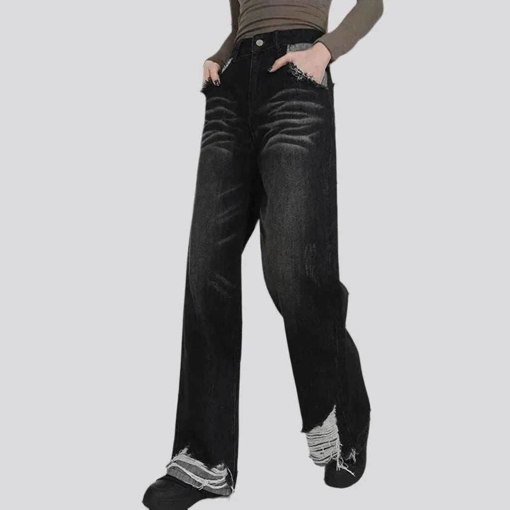 Distressed women's sanded jeans