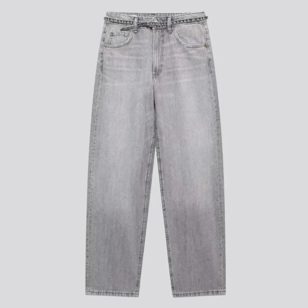 Faded lines and baggy jeans for women