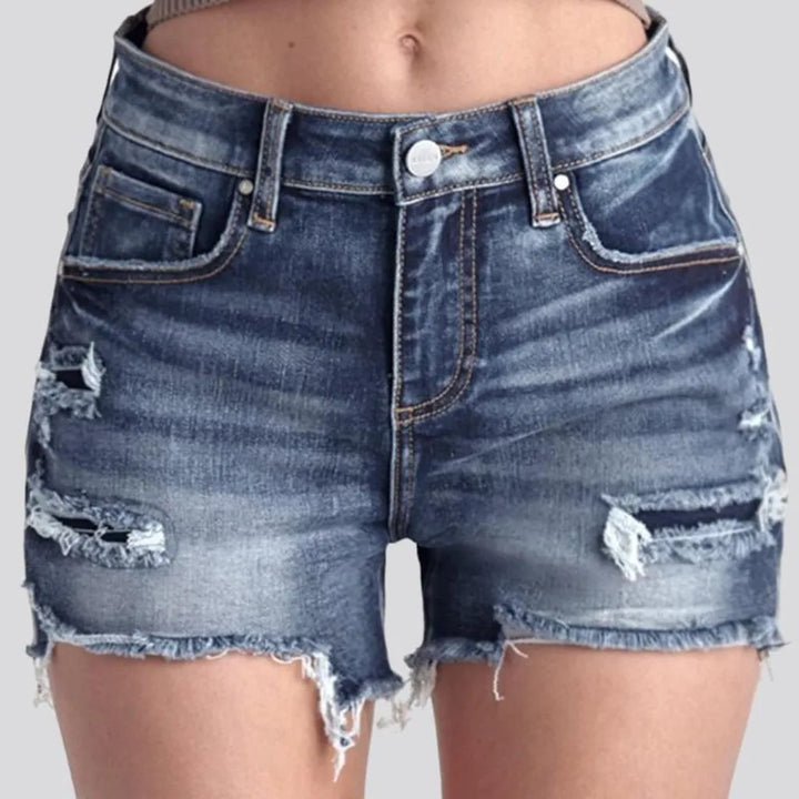 Sanded women's jean shorts