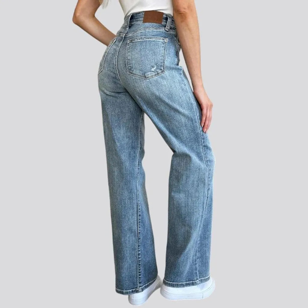 Stonewashed women's 90s jeans