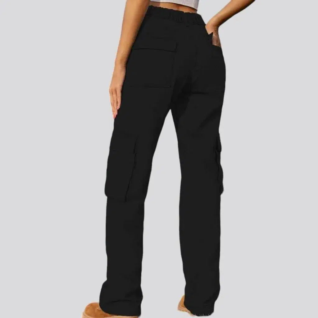 Straight high-waist jeans
 for ladies
