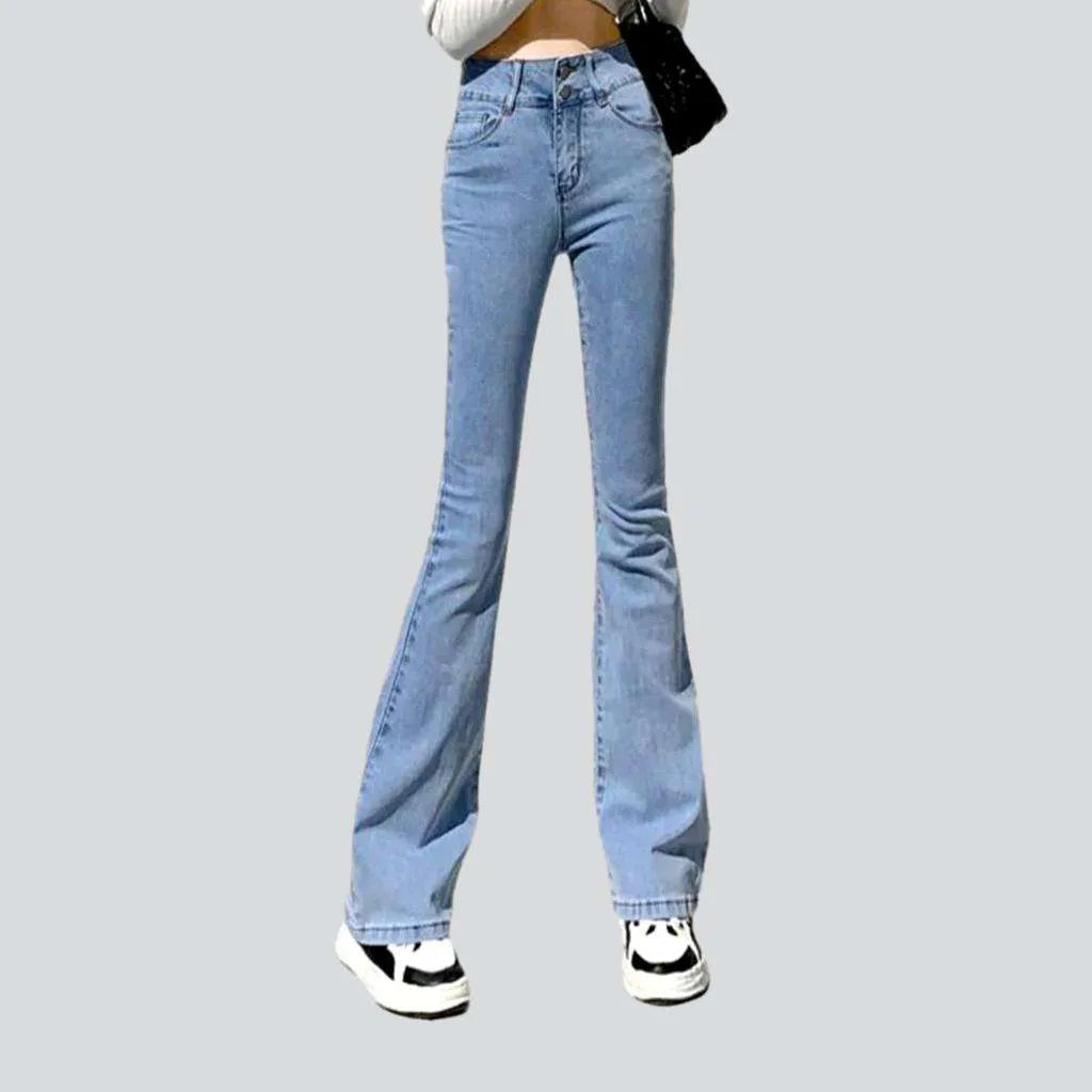 Push-up stonewashed jeans
 for women