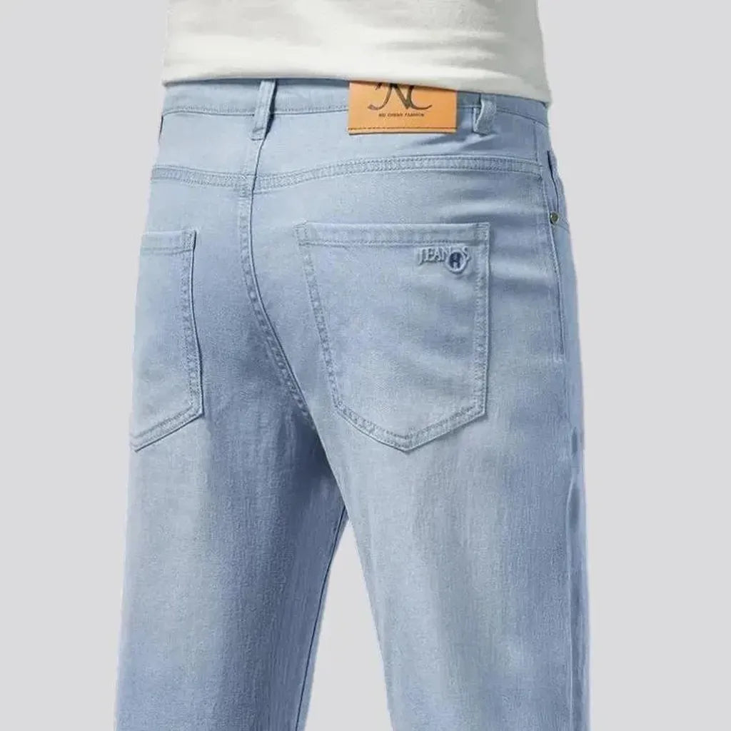 Light-wash men's lyocell jeans