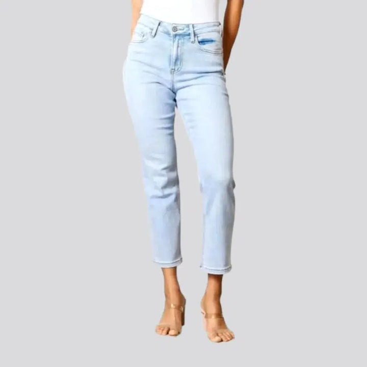 Women's classic jeans