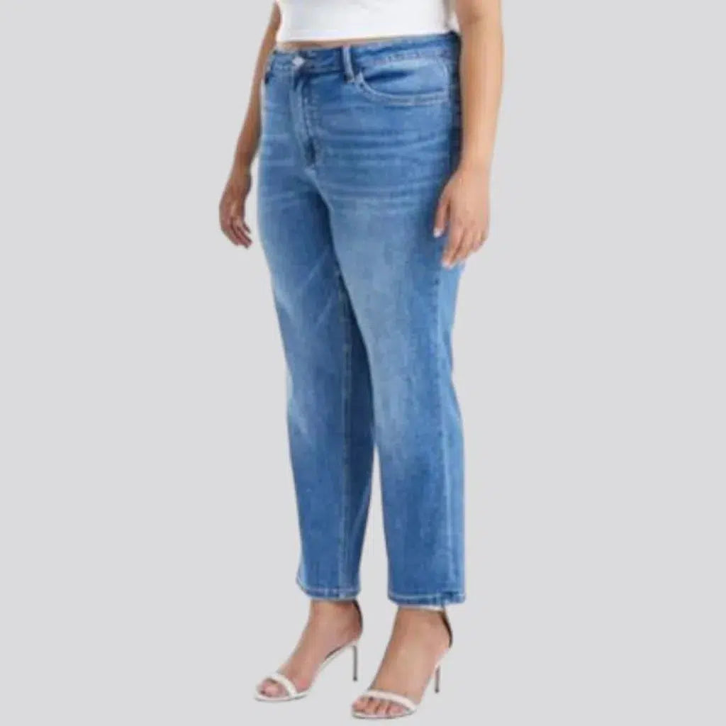 Ankle-length whiskered jeans
 for women