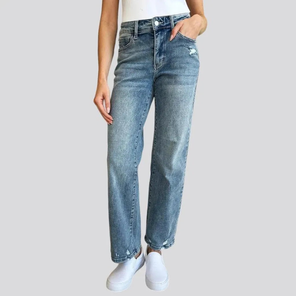 Sanded stonewashed jeans
 for women