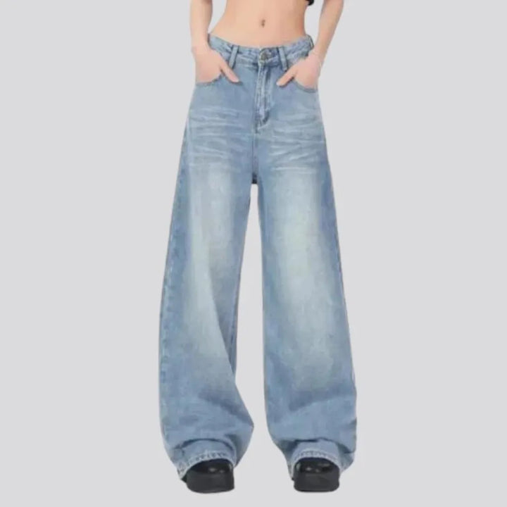 Baggy women's 90s jeans