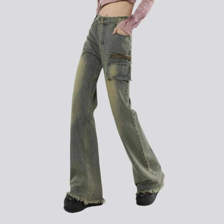 Sanded attached pocket jeans
 for women