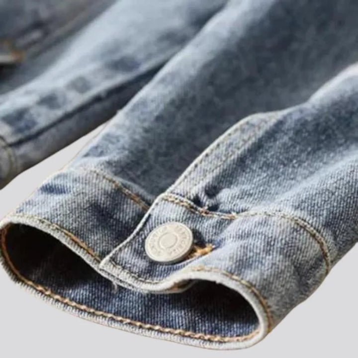 Light-wash vintage jean jacket