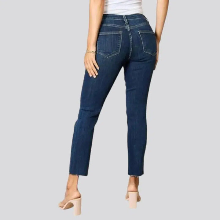 Dark-wash women's whiskered jeans