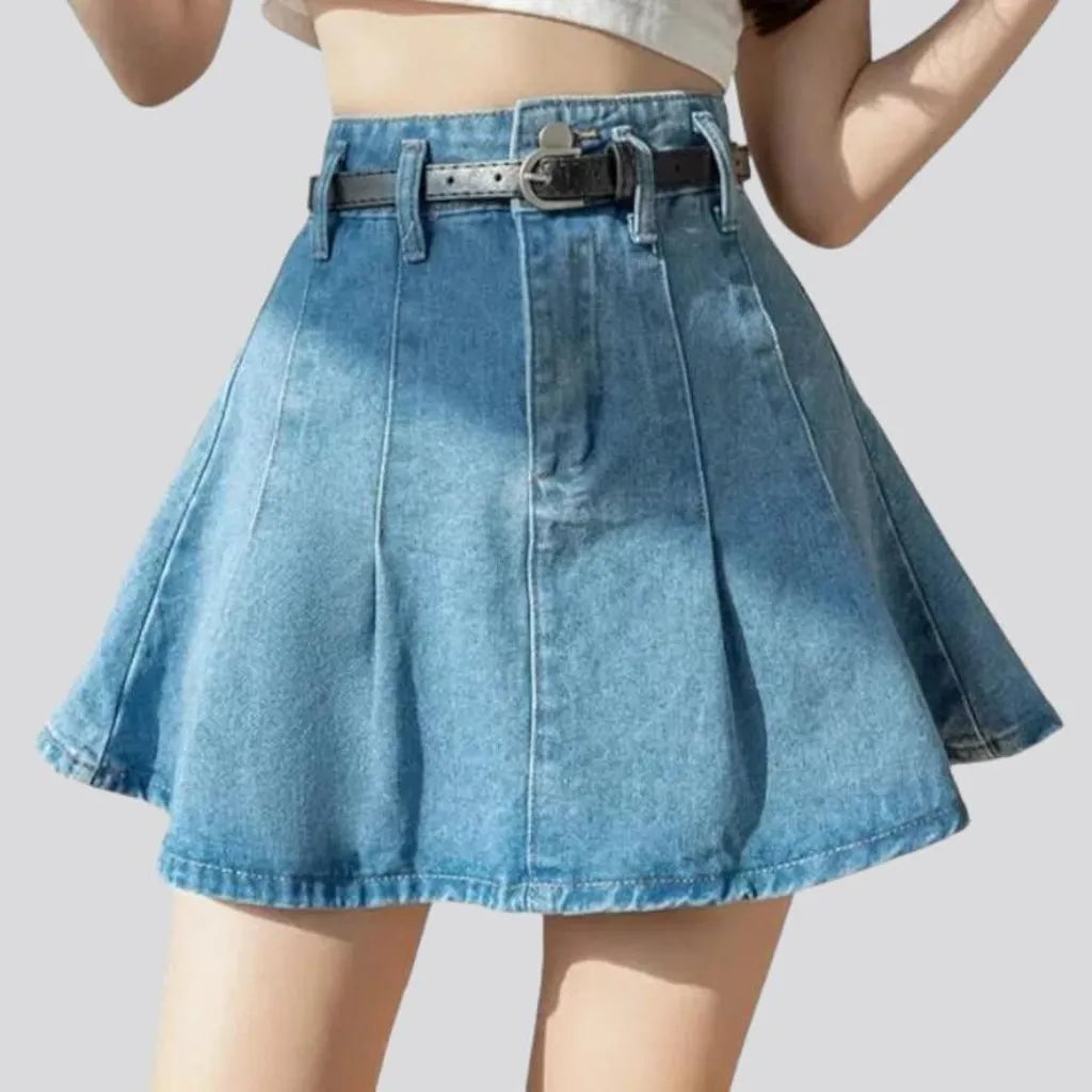 Light-wash mini women's jean skirt