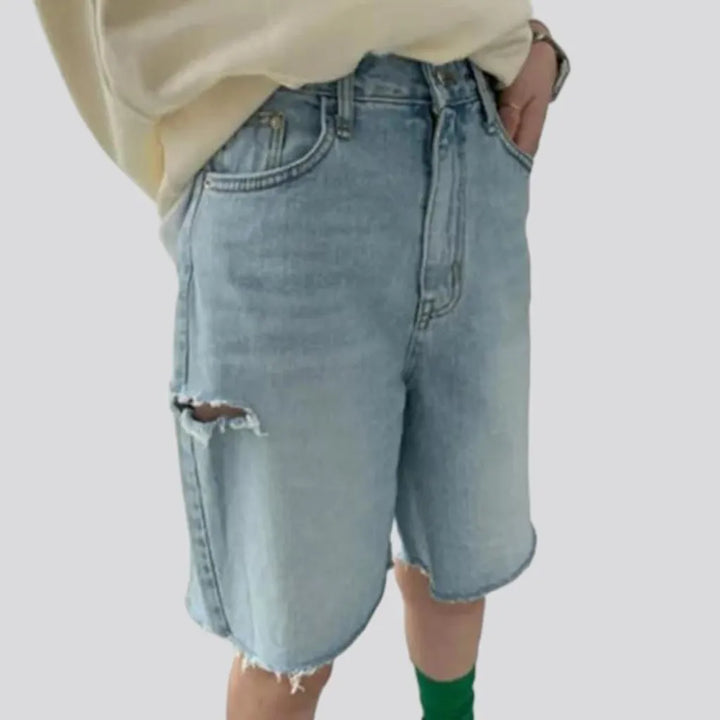 Raw-hem fashion denim shorts
 for ladies