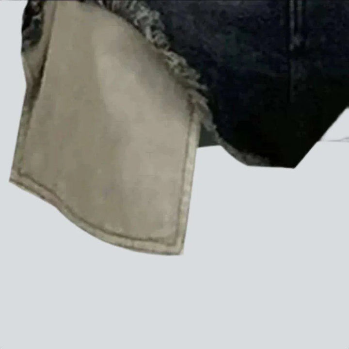 Exposed pocket vintage denim shorts