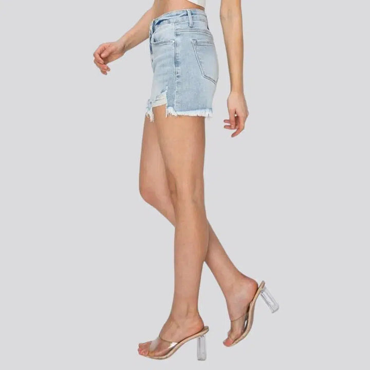 Whiskered women's denim shorts