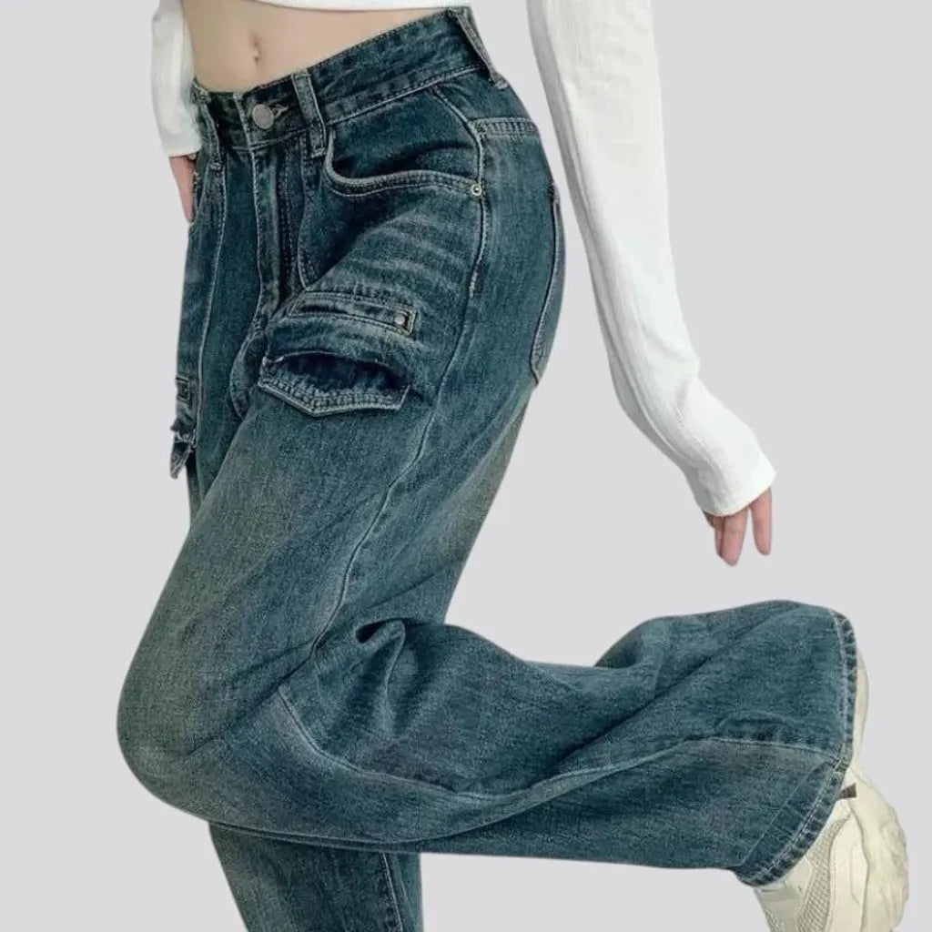 Washed out cargo pocket jeans for ladies