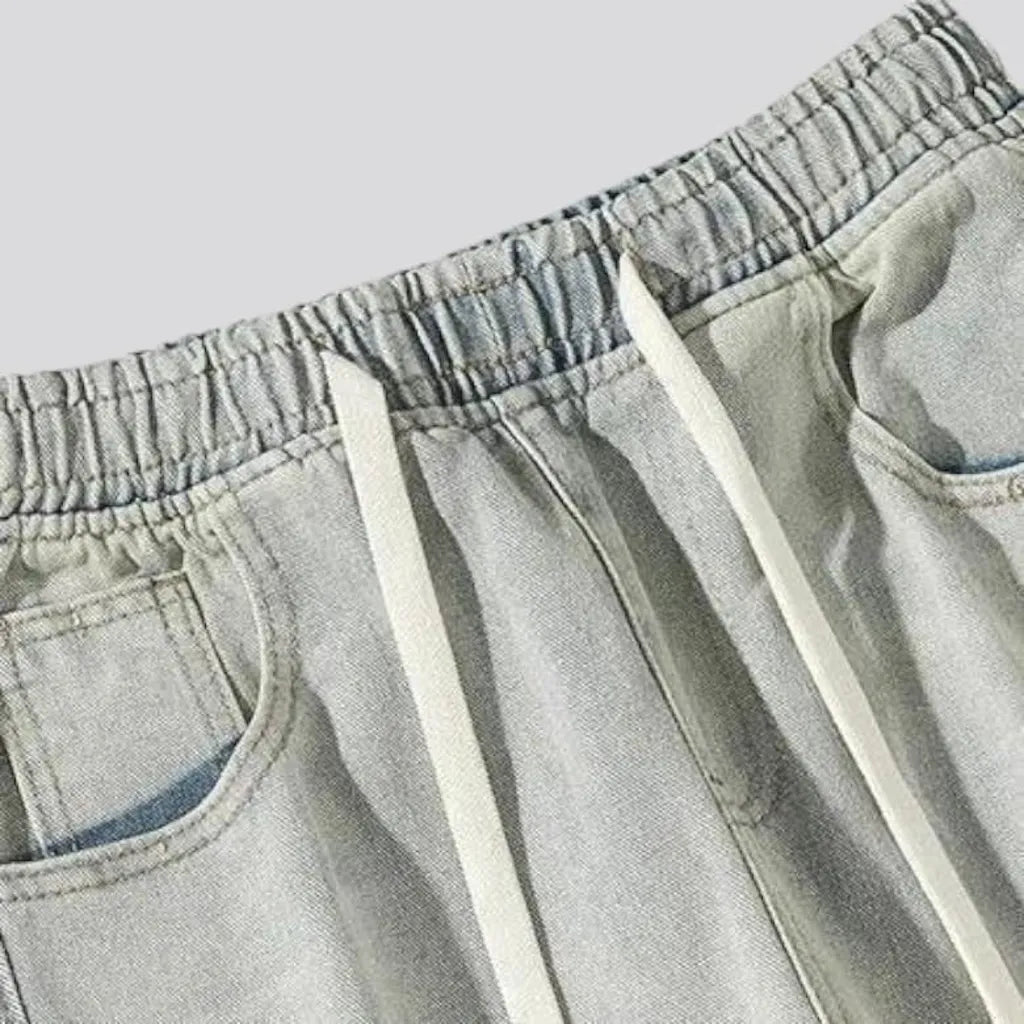 High-waistline stonewashed jeans
 for men