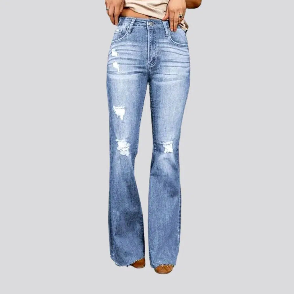 Distressed jeans
 for ladies