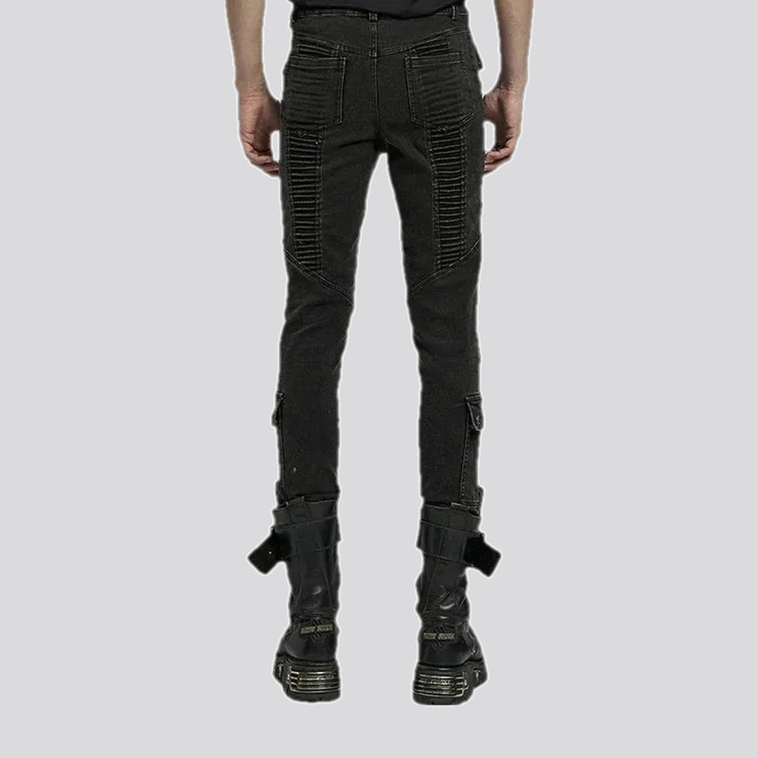 Fashionable mid-rise vintage men's jeans