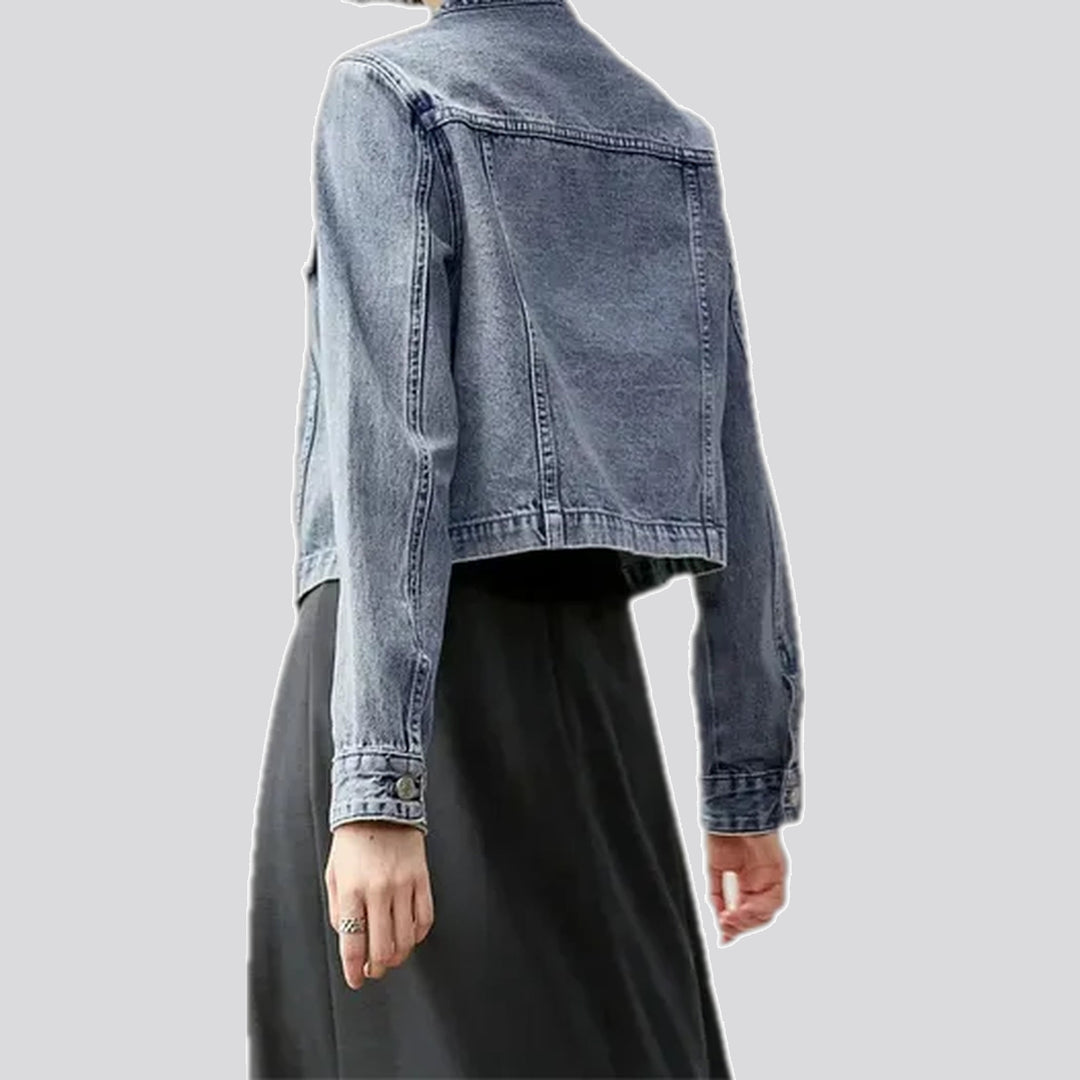 Light stonewashed style women's denim jacket