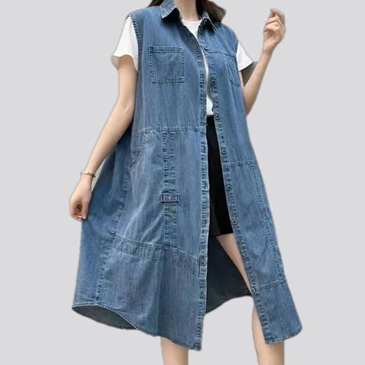 Fashionable women's jean vest