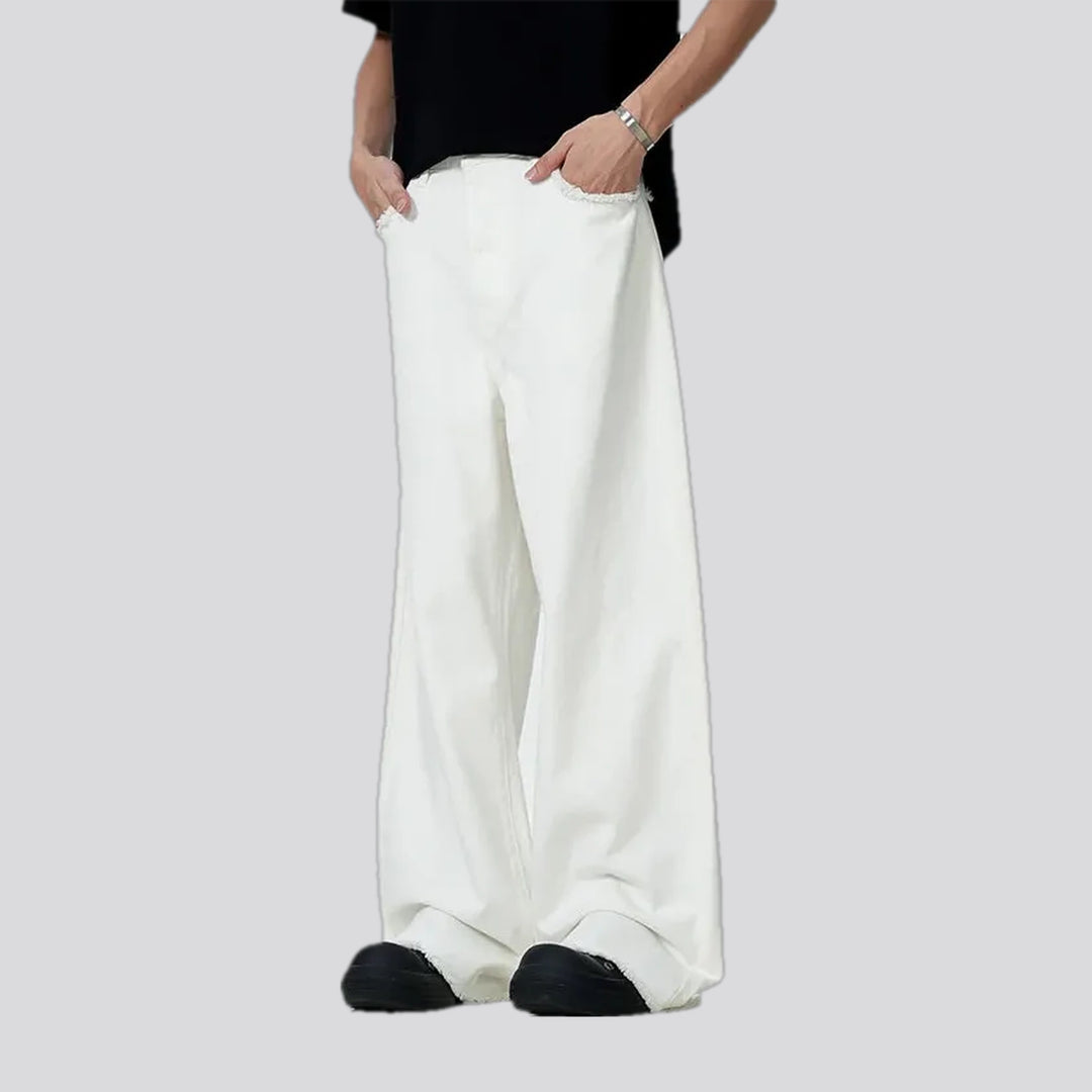 Monochrome style slouchy men's denim pants